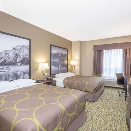 Super 8 By Wyndham Canmore Buitenkant foto