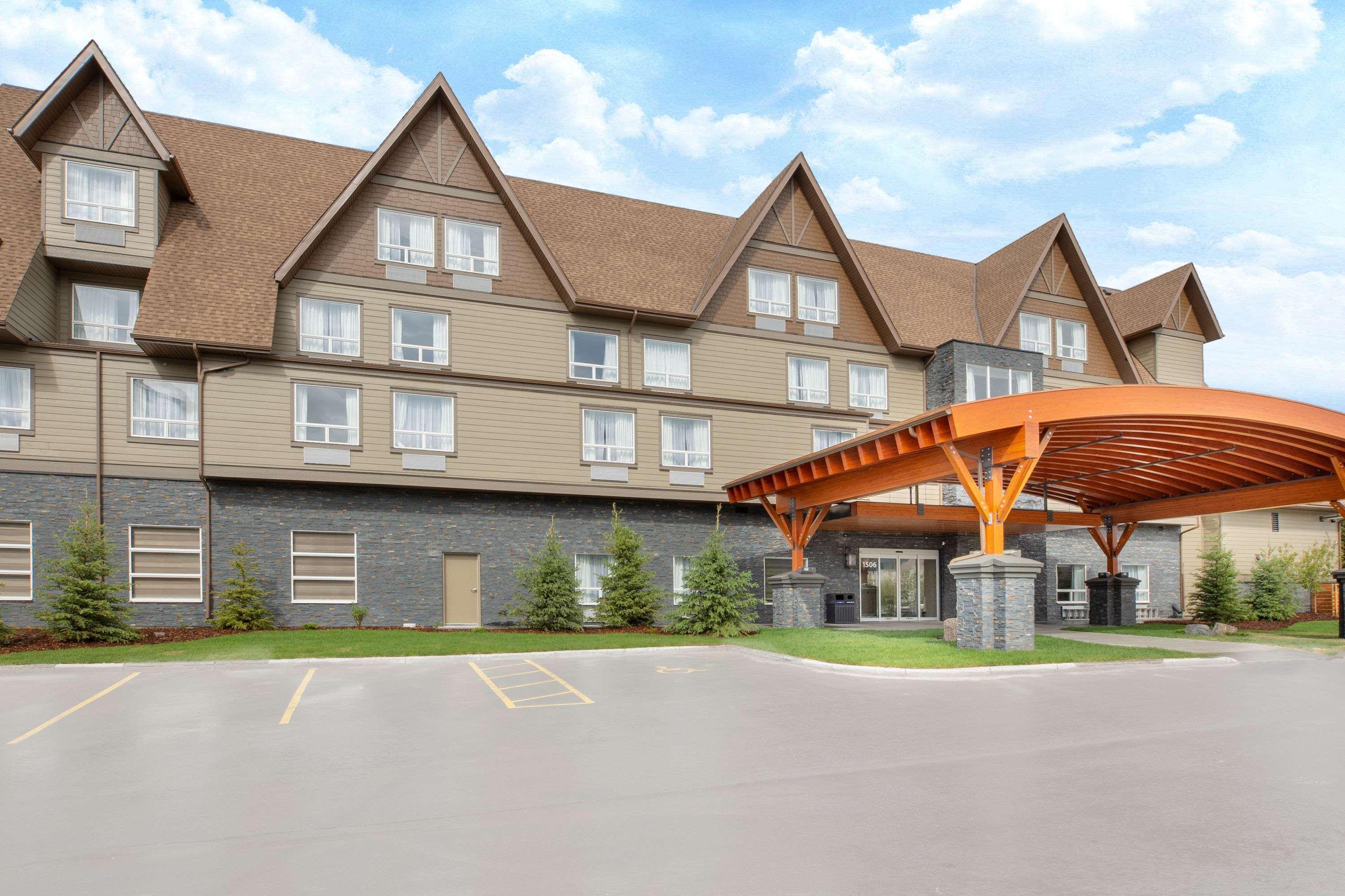 Super 8 By Wyndham Canmore Buitenkant foto